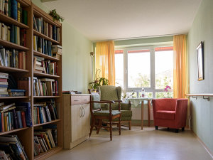 Hainfelder Hof, Bibliothek